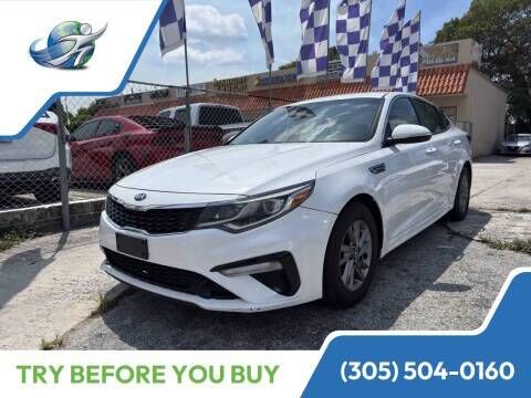2019 KIA Optima