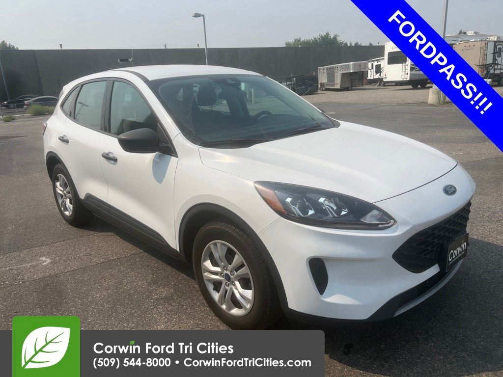 2020 FORD Escape