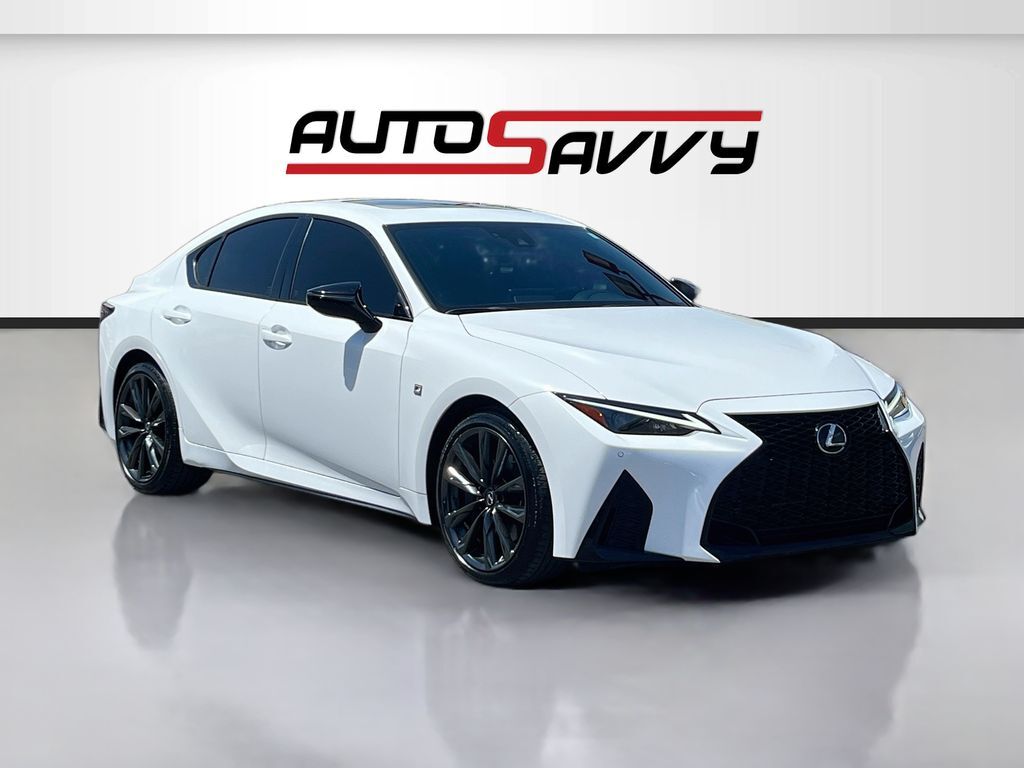2025 LEXUS IS