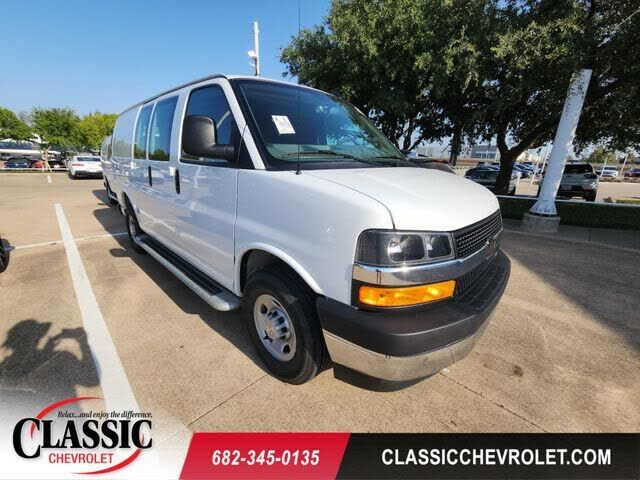 2025 CHEVROLET Express