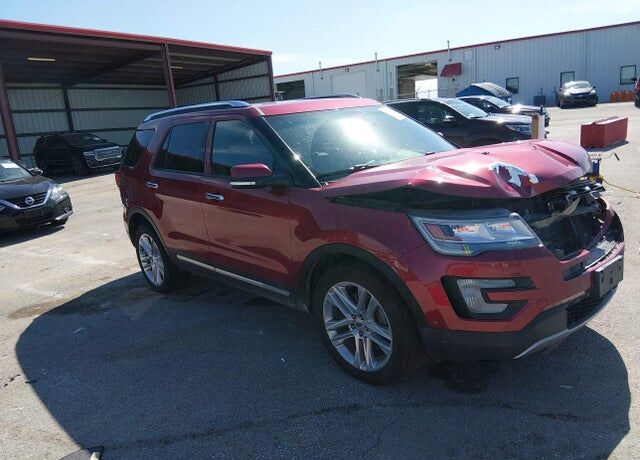 2017 FORD Explorer
