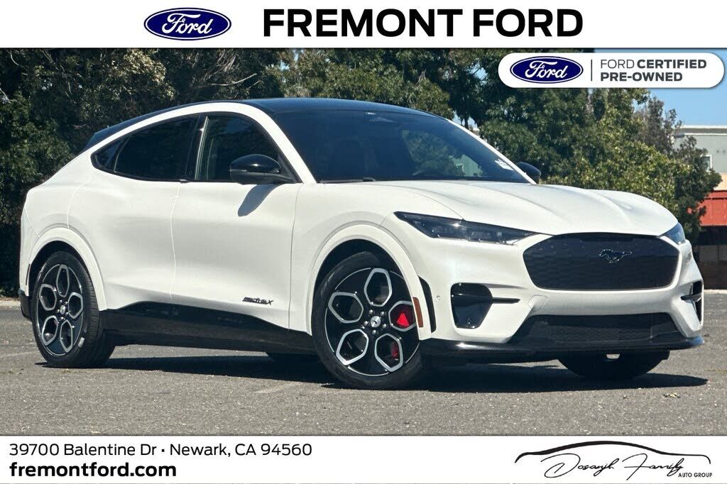 2022 FORD Mach-E