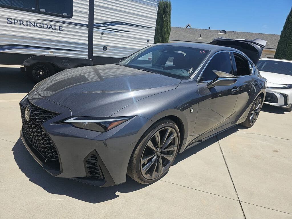 2023 LEXUS IS