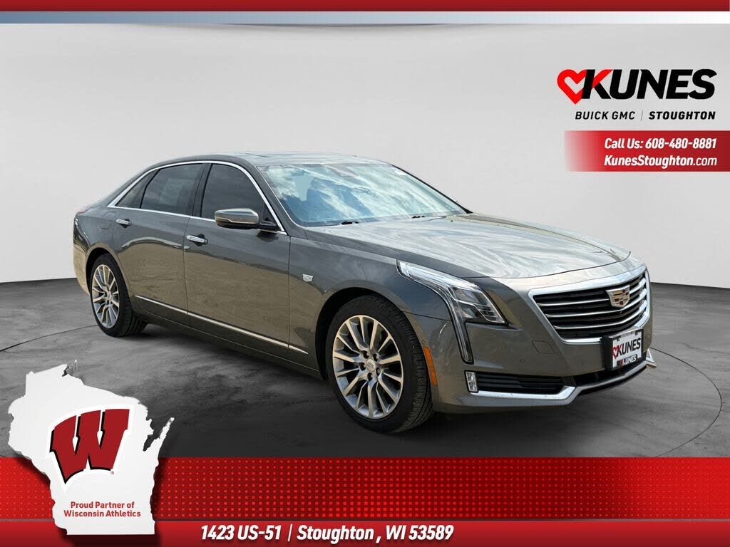 2017 CADILLAC CT6