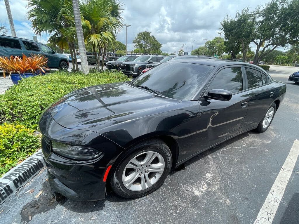 2020 DODGE Charger