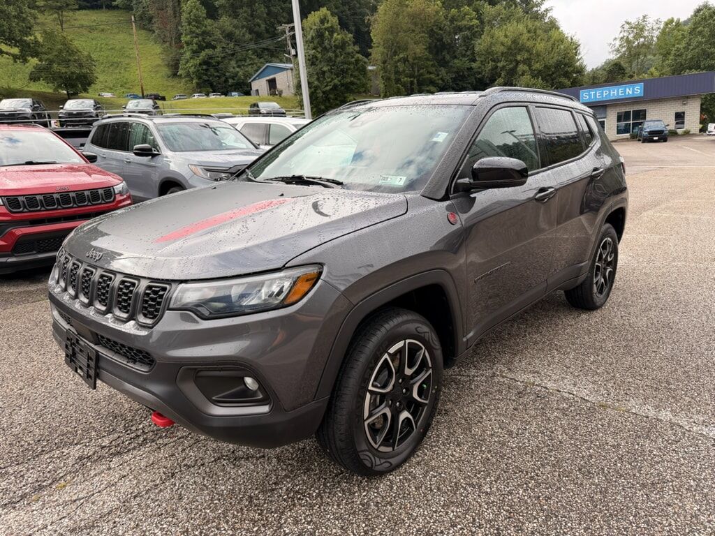 2024 JEEP Compass