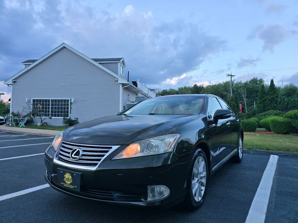 2010 LEXUS ES