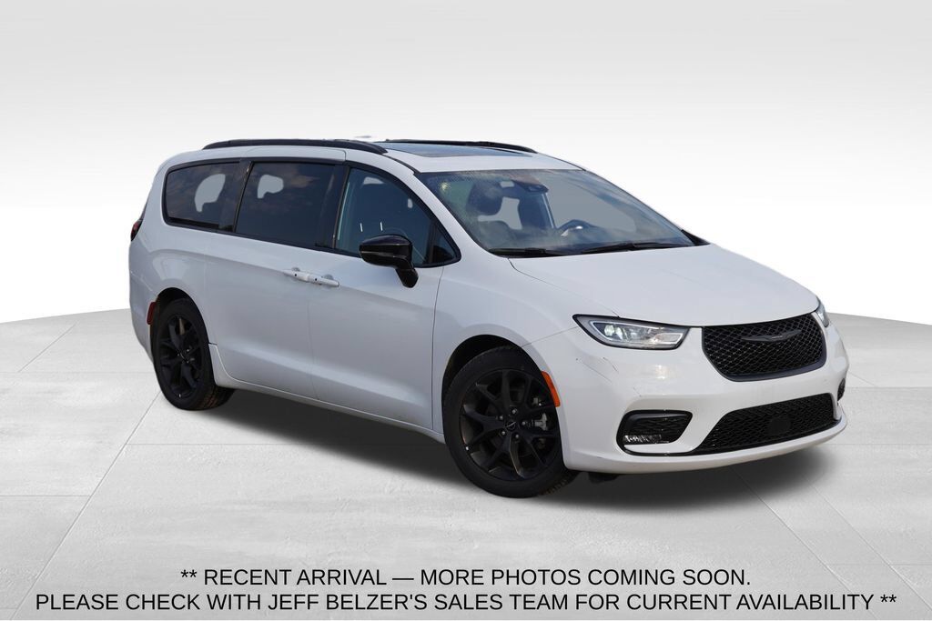 2025 CHRYSLER Pacifica