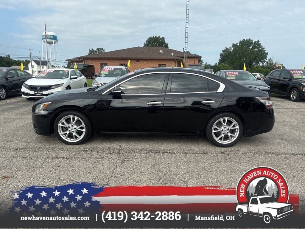 2012 NISSAN Maxima