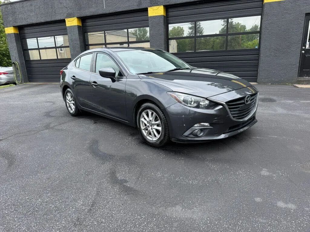 2016 MAZDA Mazda3