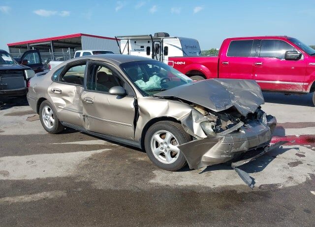 2002 FORD Taurus