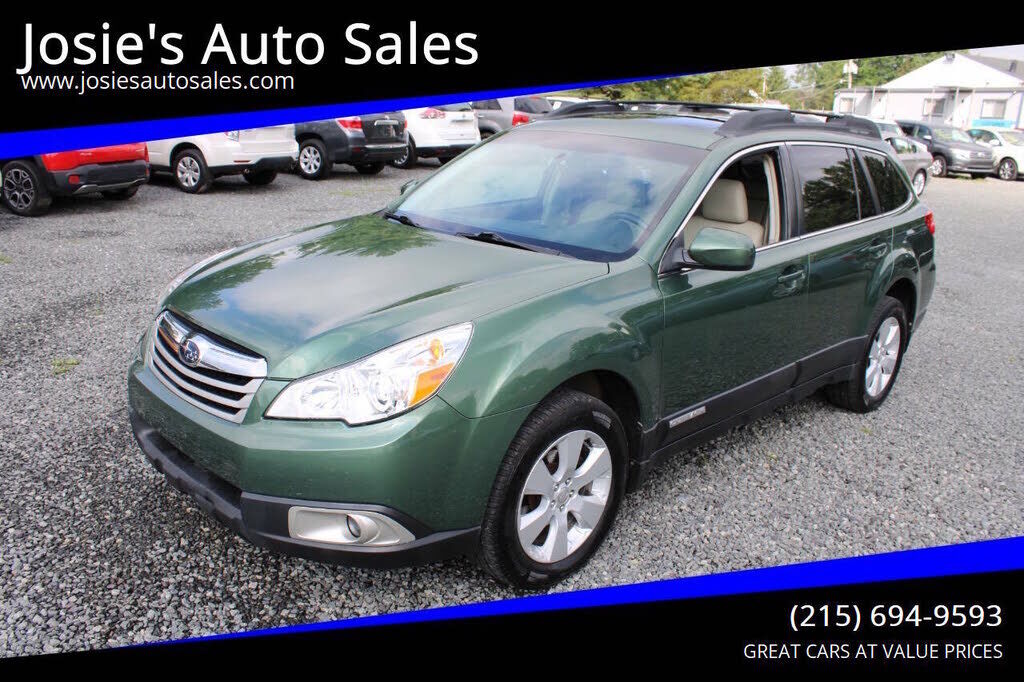2011 SUBARU Outback