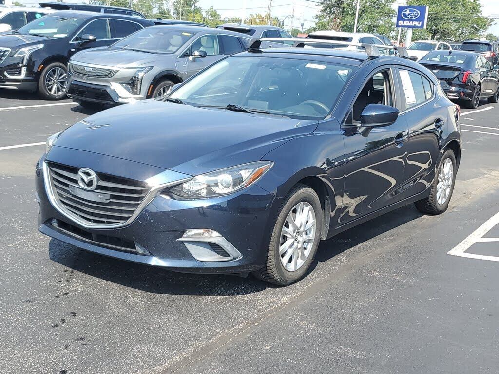 2016 MAZDA Mazda3