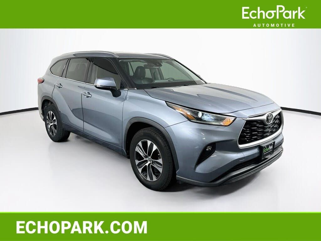 2021 TOYOTA Highlander