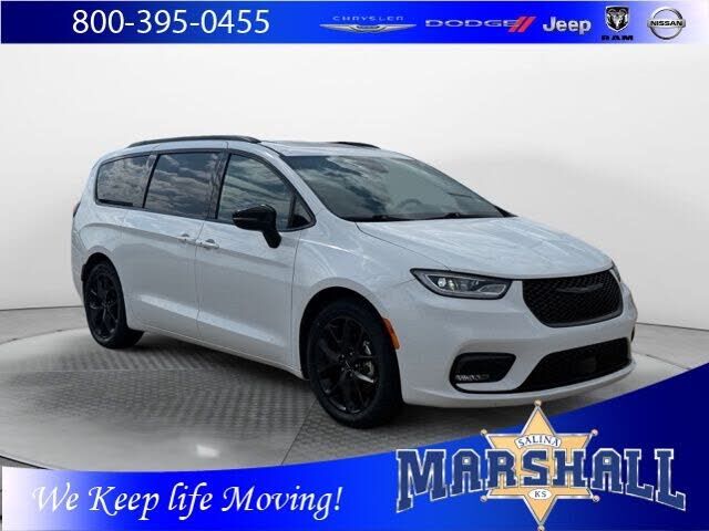 2025 CHRYSLER Pacifica