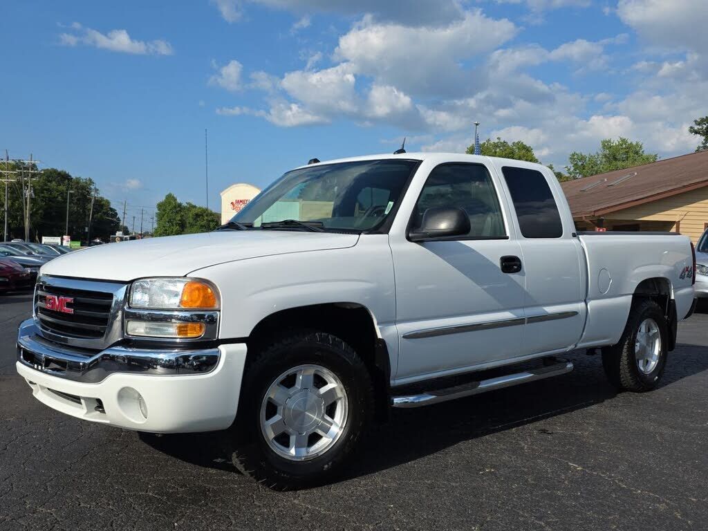 2004 GMC Sierra