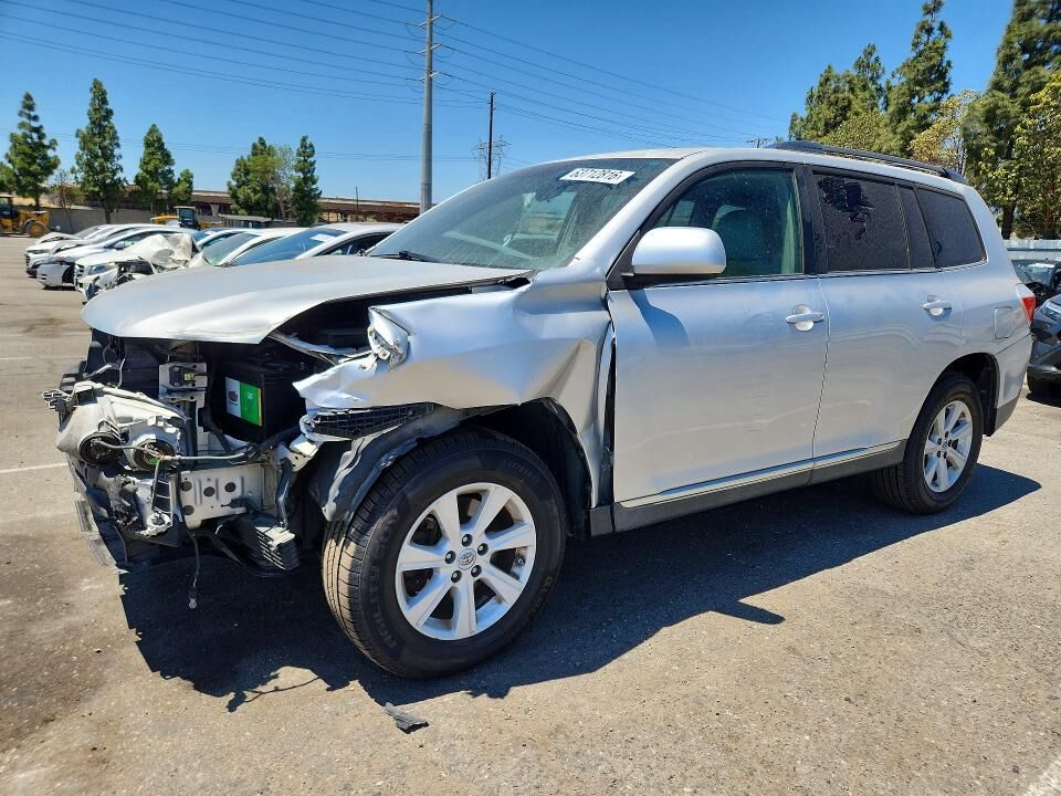 2012 TOYOTA Highlander