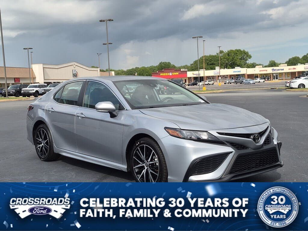 2024 TOYOTA Camry