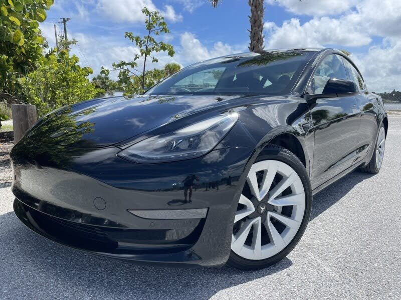 2021 TESLA Model 3