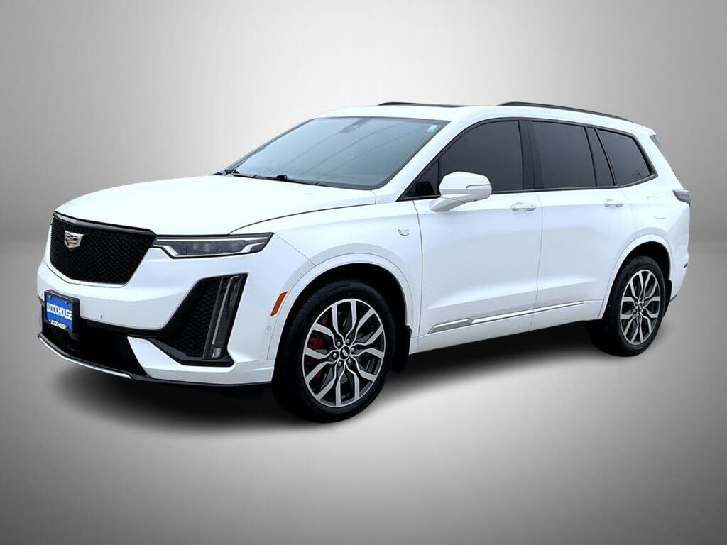 2022 CADILLAC XT6