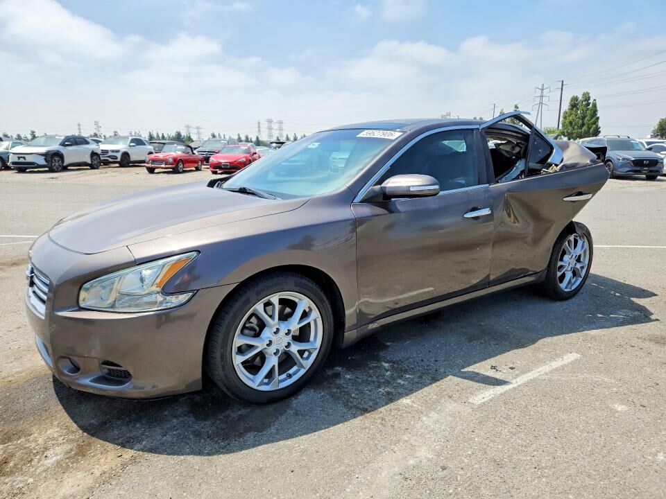 2012 NISSAN Maxima