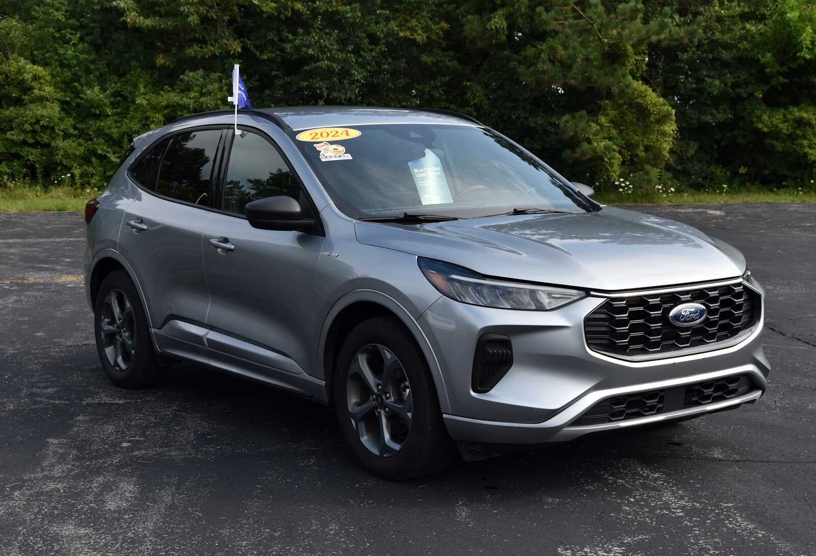 2024 FORD Escape