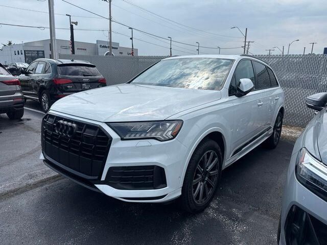 2023 AUDI Q7