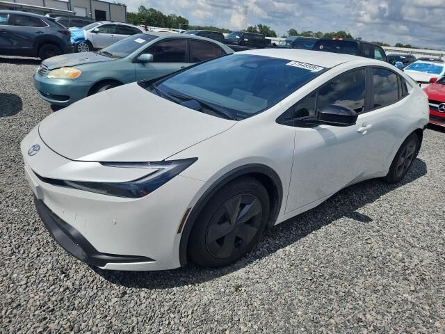 2026 TOYOTA PRIUS