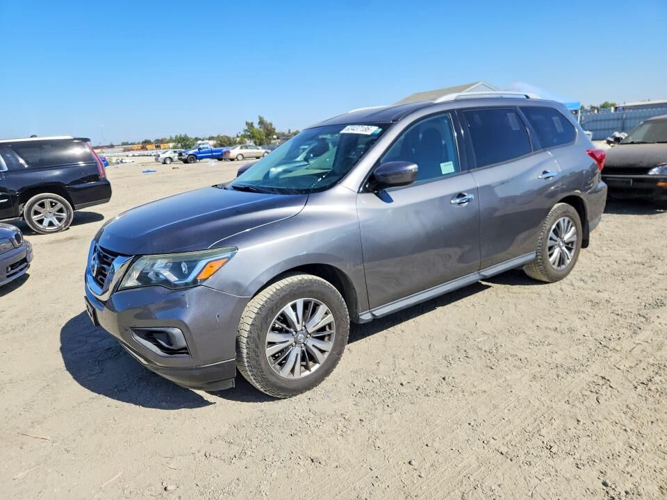2020 NISSAN Pathfinder