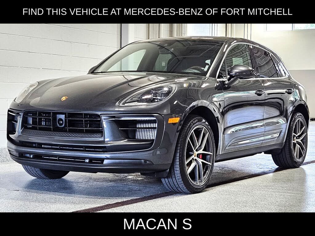 2024 PORSCHE Macan