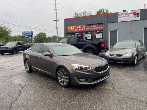 2015 KIA Cadenza