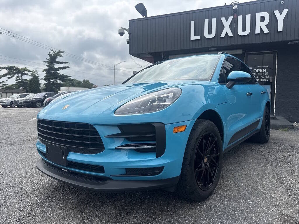 2021 PORSCHE Macan
