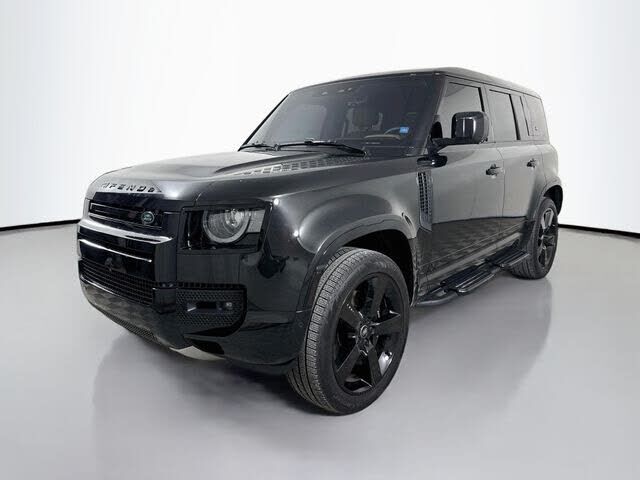 2024 LAND ROVER Defender