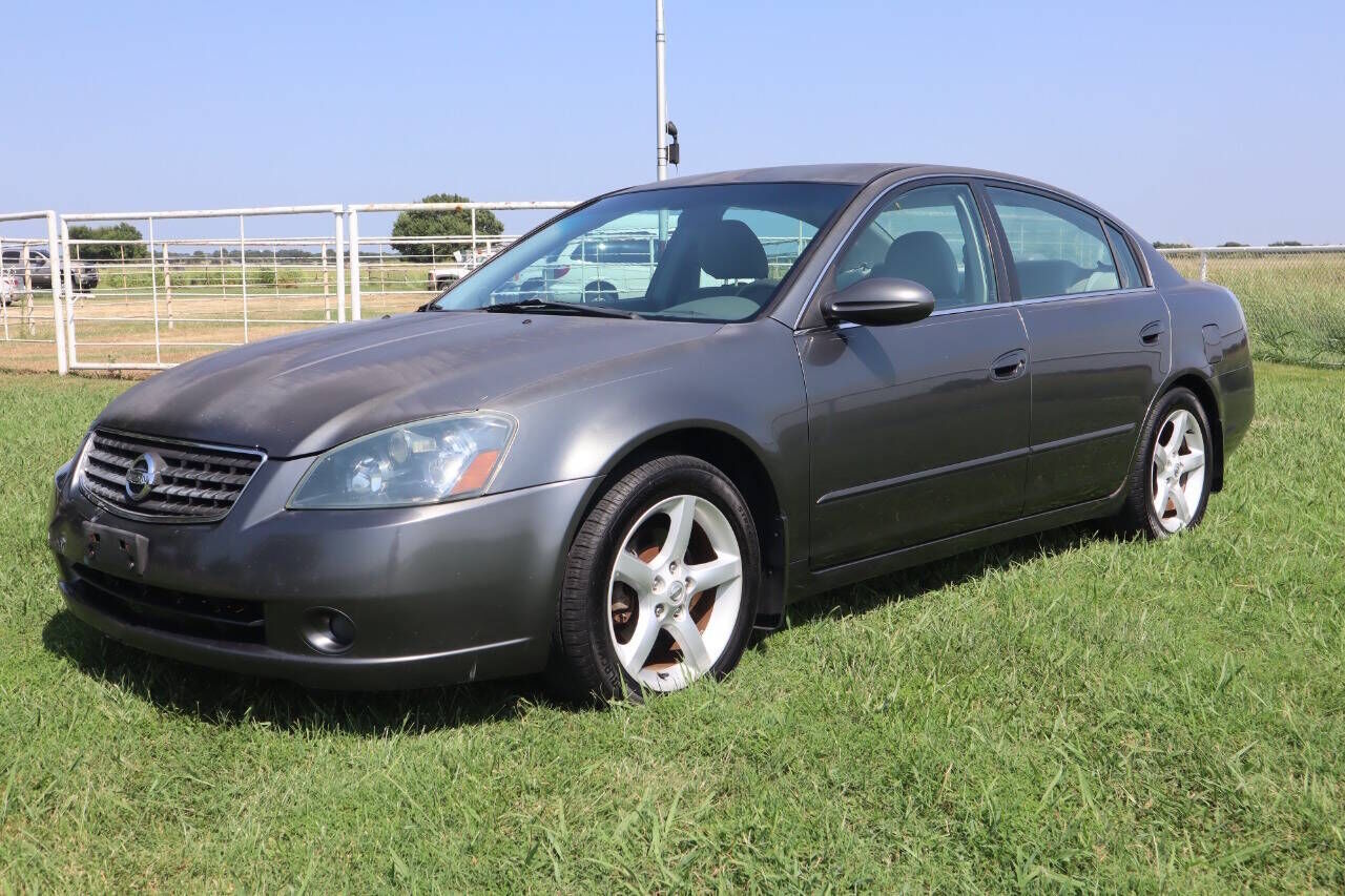 2005 NISSAN Altima