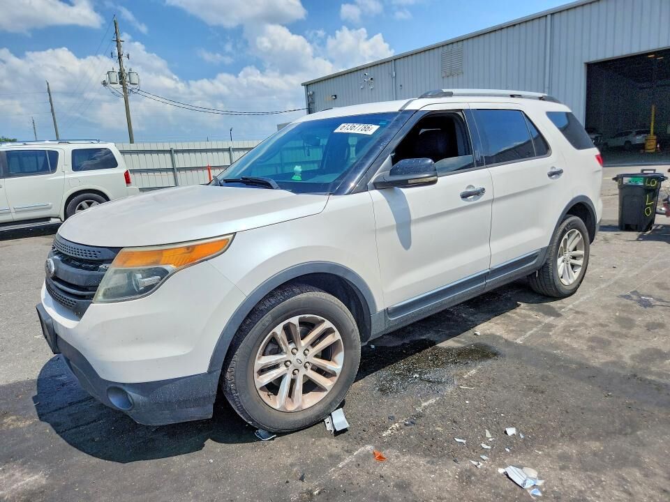 2013 FORD Explorer