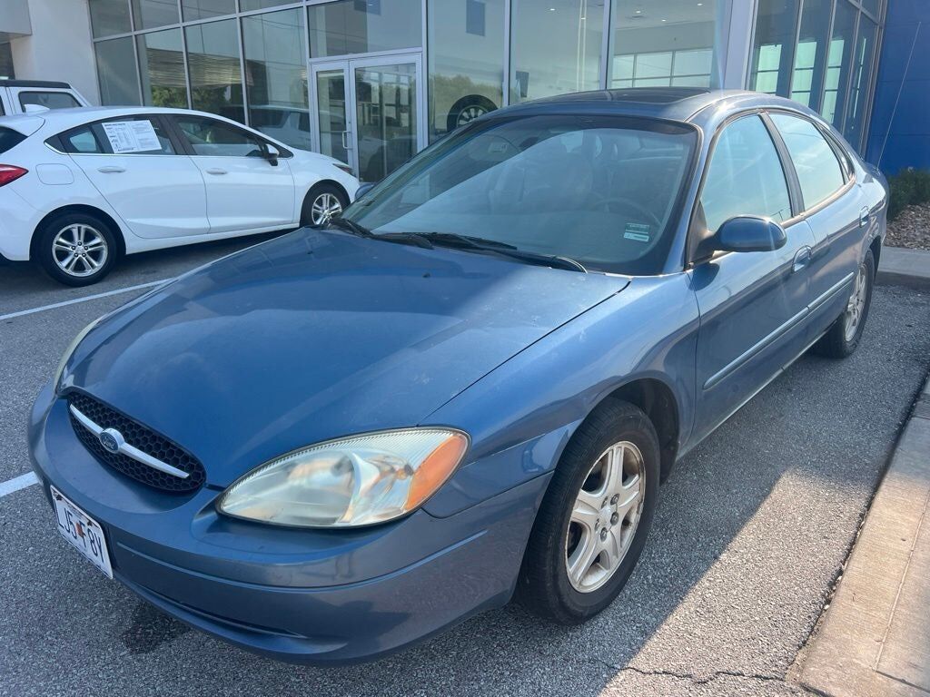 2002 FORD Taurus