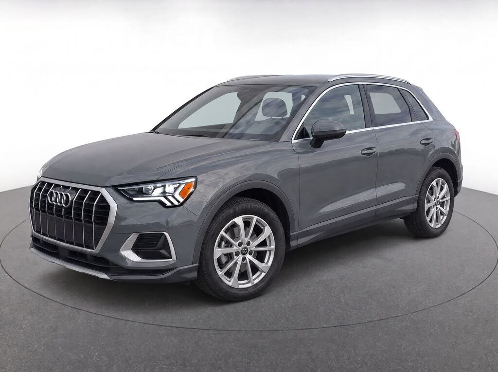 2023 AUDI Q3