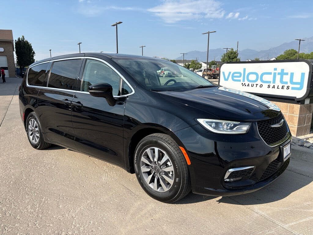 2024 CHRYSLER Pacifica