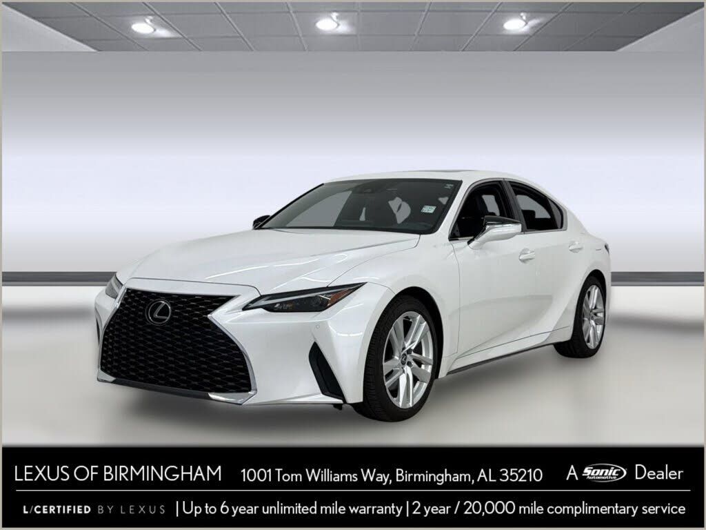 2025 LEXUS IS
