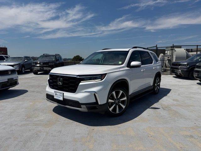 2025 HONDA Pilot