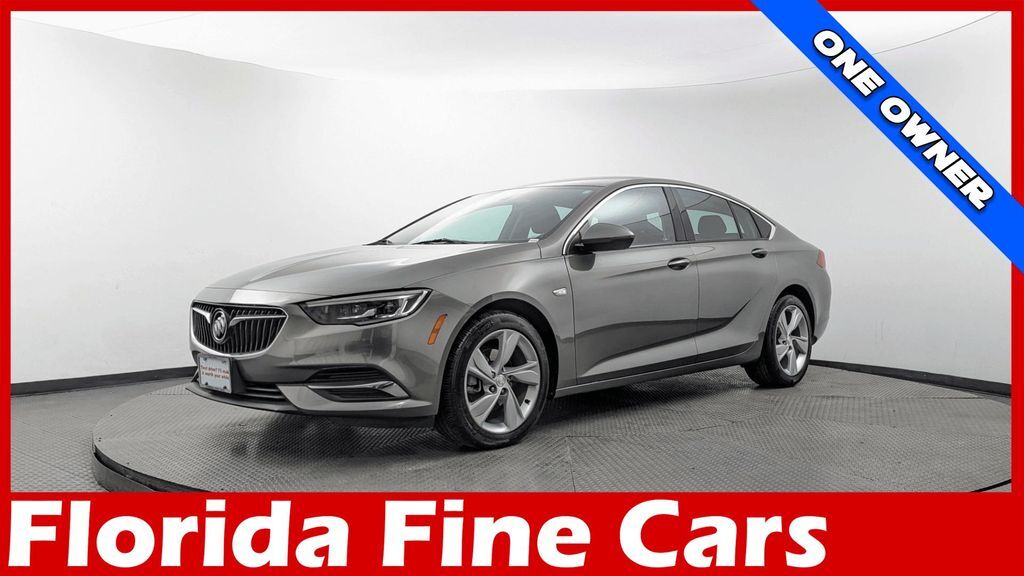 2018 BUICK Regal