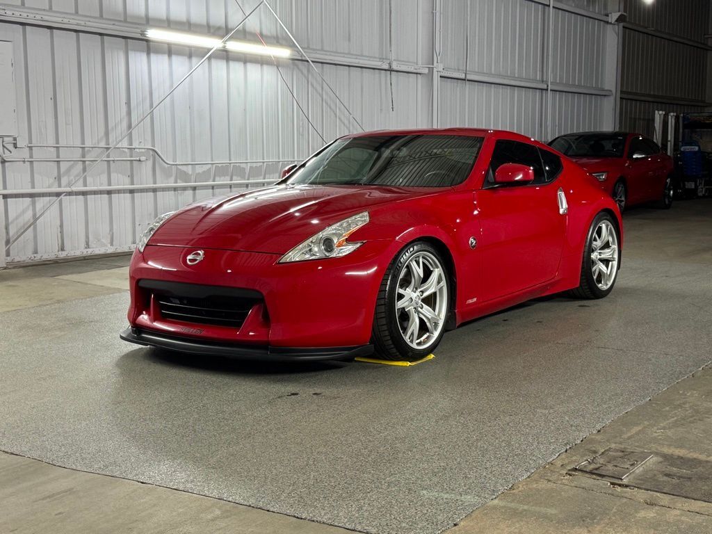 2011 NISSAN 370Z