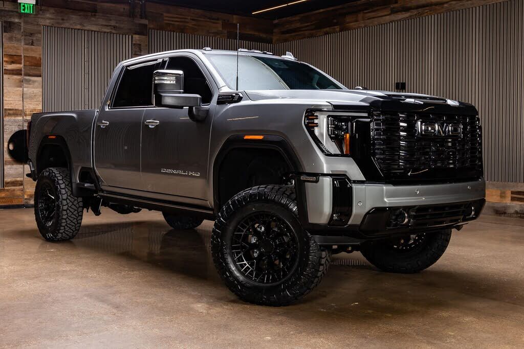 2025 GMC Sierra HD