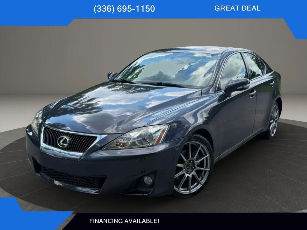 2011 LEXUS IS