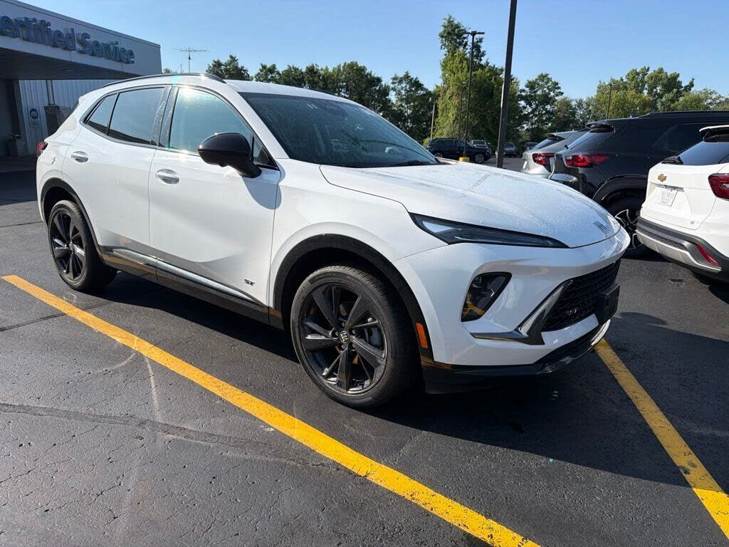 2025 BUICK Envision