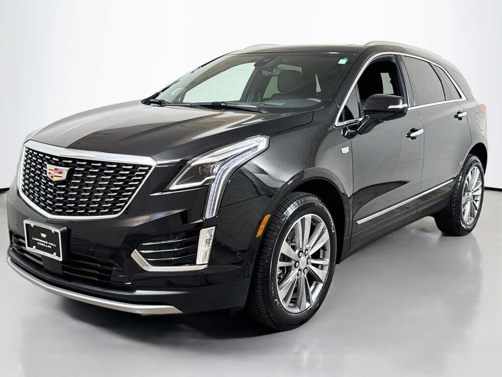 2025 CADILLAC XT5