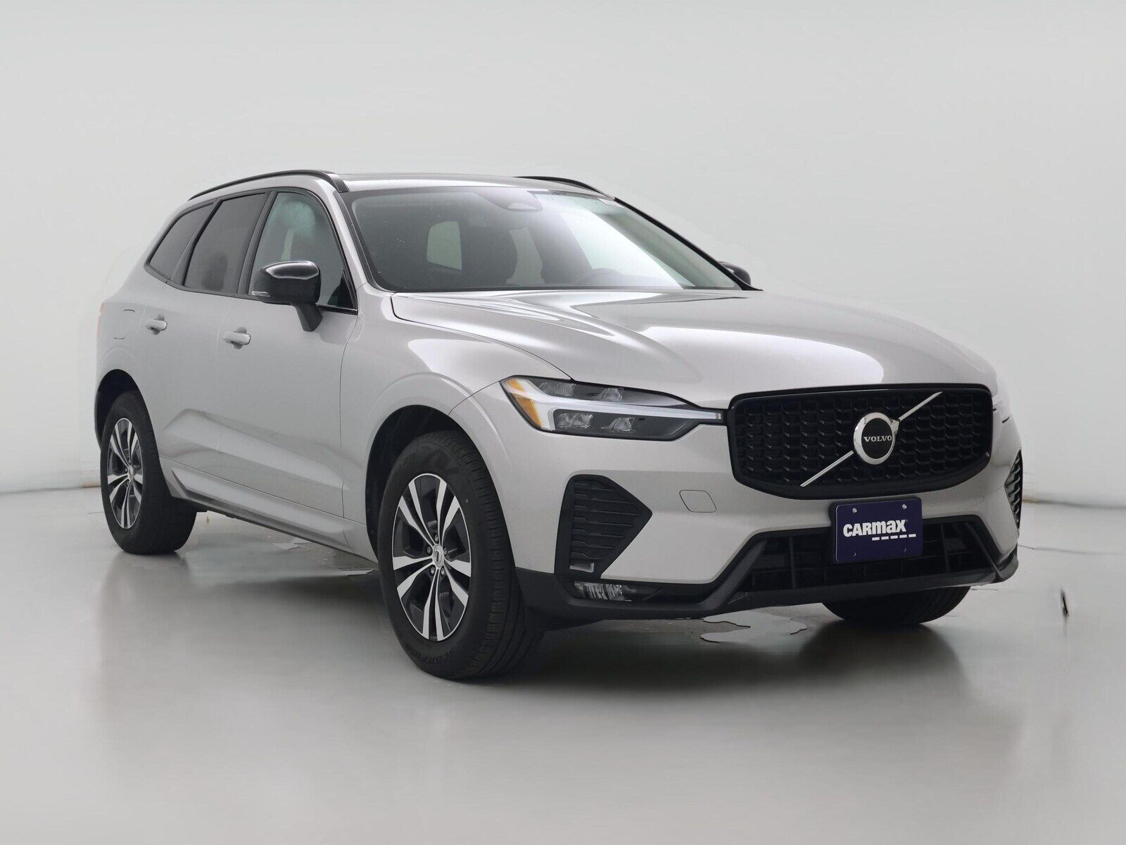 2024 VOLVO XC60