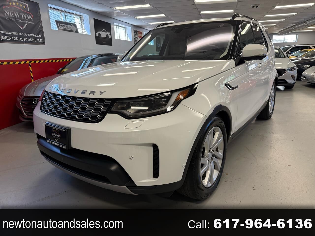 2023 LAND ROVER Discovery
