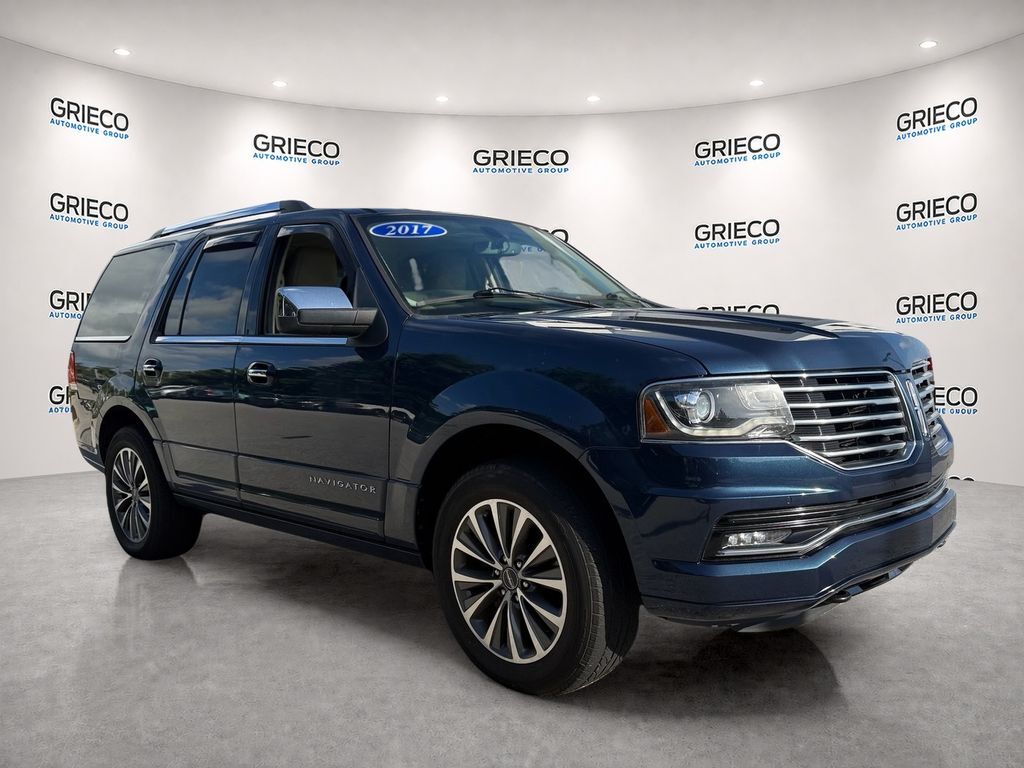 2017 LINCOLN Navigator