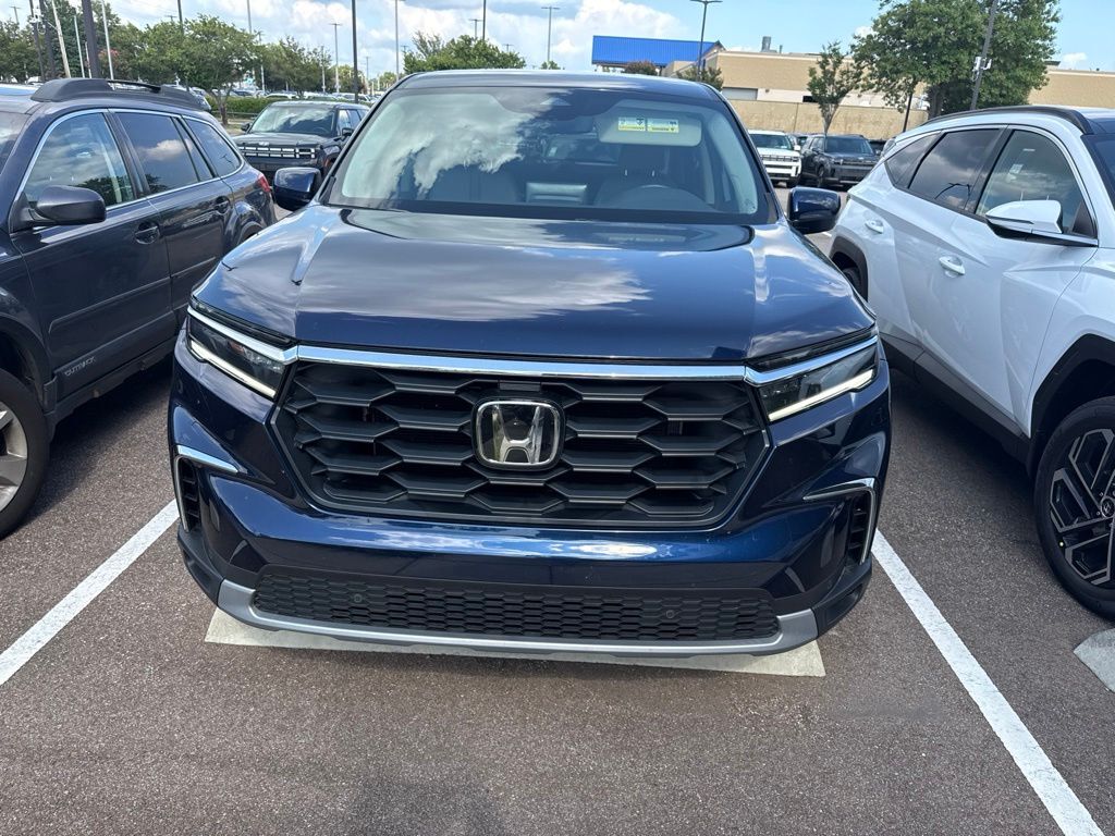 2025 HONDA Pilot